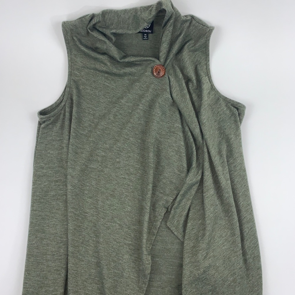 Green vest cover up